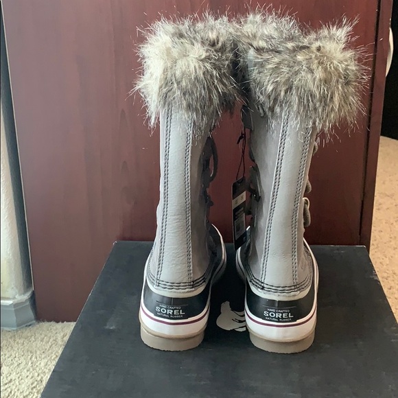 Sorel Joan of Arctic Boots - Picture 4 of 5